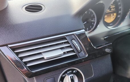 Mercedes-Benz E-Класс, 2012 год, 1 355 000 рублей, 28 фотография