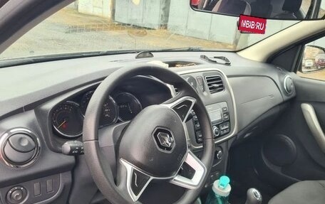 Renault Logan II, 2020 год, 1 500 000 рублей, 6 фотография