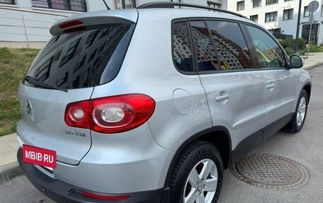 Volkswagen Tiguan I, 2010 год, 1 600 000 рублей, 6 фотография