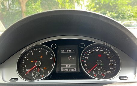 Volkswagen Passat CC I рестайлинг, 2011 год, 1 500 000 рублей, 8 фотография