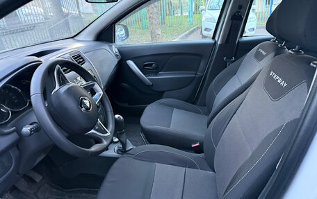 Renault Logan II, 2020 год, 495 000 рублей, 6 фотография
