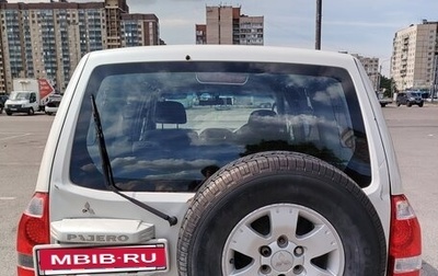 Mitsubishi Pajero III рестайлинг, 2004 год, 900 000 рублей, 1 фотография