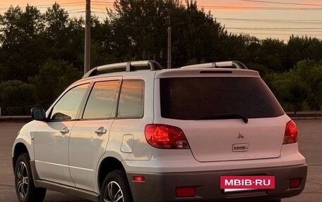 Mitsubishi Outlander III рестайлинг 3, 2003 год, 580 000 рублей, 8 фотография