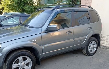 Chevrolet Niva I рестайлинг, 2013 год, 660 000 рублей, 4 фотография