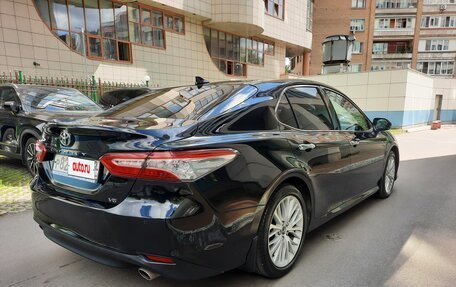 Toyota Camry, 2018 год, 2 300 000 рублей, 13 фотография