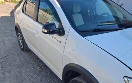 Renault Logan II, 2021 год, 1 260 000 рублей, 4 фотография