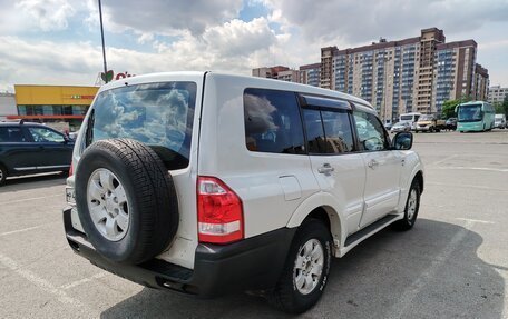 Mitsubishi Pajero III рестайлинг, 2004 год, 900 000 рублей, 2 фотография