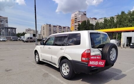 Mitsubishi Pajero III рестайлинг, 2004 год, 900 000 рублей, 8 фотография