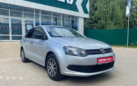 Volkswagen Polo VI (EU Market), 2010 год, 569 000 рублей, 1 фотография