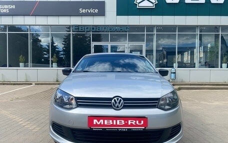 Volkswagen Polo VI (EU Market), 2010 год, 569 000 рублей, 2 фотография