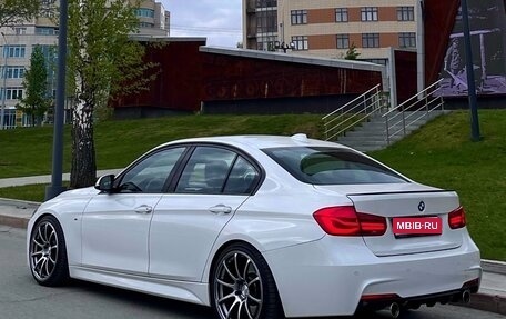 BMW 3 серия, 2018 год, 2 750 000 рублей, 1 фотография