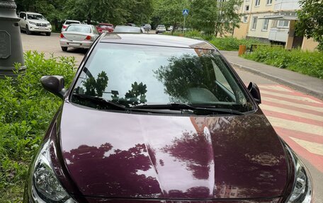 Hyundai Solaris II рестайлинг, 2012 год, 720 000 рублей, 3 фотография