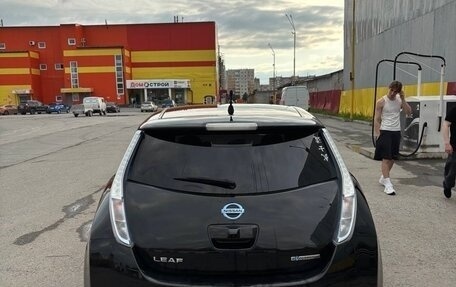 Nissan Leaf I, 2013 год, 600 000 рублей, 10 фотография
