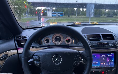 Mercedes-Benz E-Класс, 2006 год, 750 000 рублей, 24 фотография