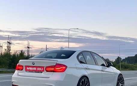 BMW 3 серия, 2018 год, 2 750 000 рублей, 2 фотография
