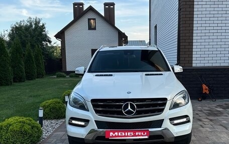 Mercedes-Benz M-Класс, 2012 год, 2 750 000 рублей, 2 фотография