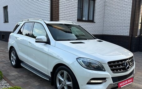 Mercedes-Benz M-Класс, 2012 год, 2 750 000 рублей, 3 фотография