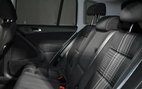 Volkswagen Tiguan I, 2015 год, 1 309 000 рублей, 13 фотография