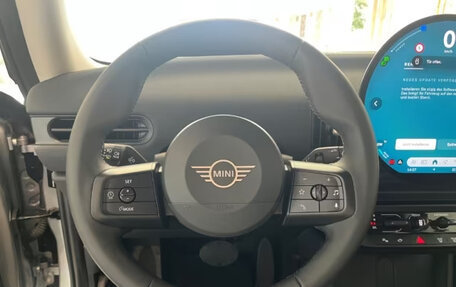 MINI Hatch, 2025 год, 3 571 527 рублей, 7 фотография