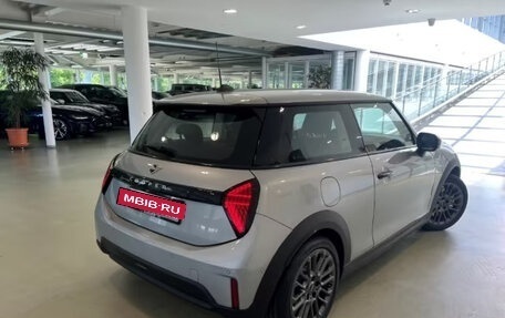 MINI Hatch, 2025 год, 3 571 527 рублей, 5 фотография