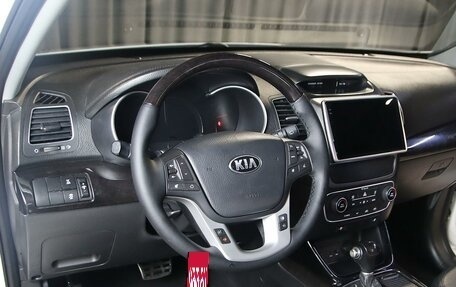 KIA Sorento II рестайлинг, 2013 год, 1 599 000 рублей, 9 фотография