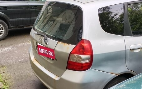 Honda Fit III, 2002 год, 215 000 рублей, 2 фотография