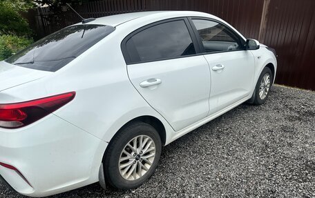 KIA Rio IV, 2018 год, 1 200 000 рублей, 9 фотография