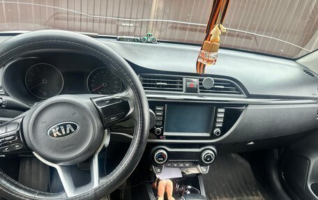 KIA Rio IV, 2018 год, 1 200 000 рублей, 10 фотография