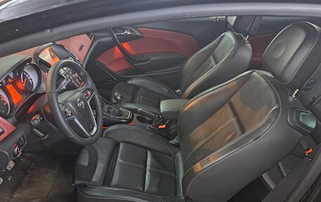 Opel Astra J, 2011 год, 1 050 000 рублей, 6 фотография