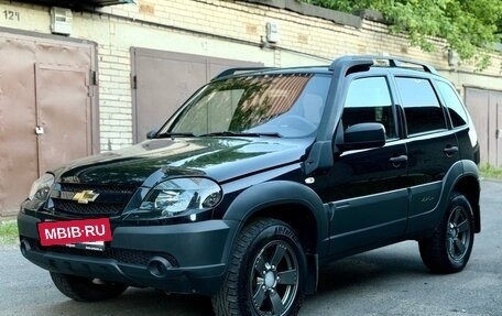 Chevrolet Niva I рестайлинг, 2019 год, 955 555 рублей, 2 фотография