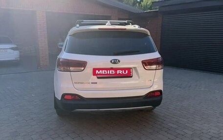 KIA Sorento III Prime рестайлинг, 2015 год, 3 000 000 рублей, 2 фотография