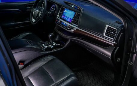 Toyota Highlander III, 2014 год, 2 650 000 рублей, 13 фотография