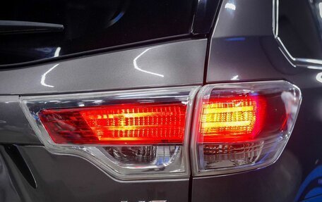 Toyota Highlander III, 2014 год, 2 650 000 рублей, 19 фотография