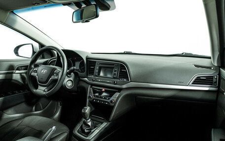 Hyundai Elantra VI рестайлинг, 2018 год, 999 585 рублей, 10 фотография