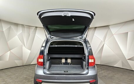 Skoda Yeti I рестайлинг, 2017 год, 1 555 000 рублей, 12 фотография