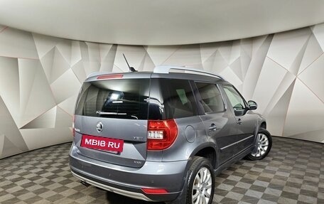 Skoda Yeti I рестайлинг, 2017 год, 1 555 000 рублей, 2 фотография