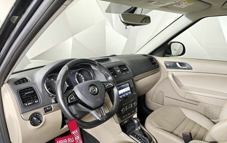 Skoda Yeti I рестайлинг, 2017 год, 1 555 000 рублей, 19 фотография