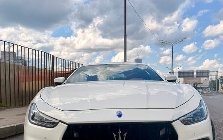 Maserati Ghibli, 2018 год, 3 999 000 рублей, 2 фотография