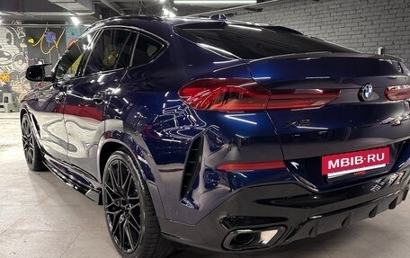 BMW X6, 2023 год, 13 000 000 рублей, 10 фотография