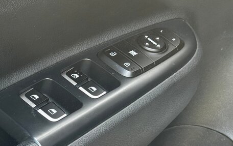 KIA Rio IV, 2021 год, 1 568 000 рублей, 8 фотография