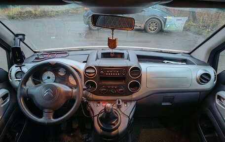 Citroen Berlingo II рестайлинг, 2012 год, 650 000 рублей, 2 фотография