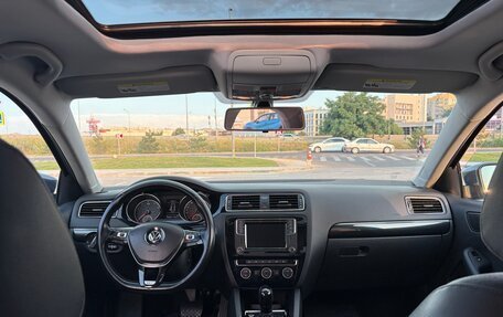 Volkswagen Jetta VI, 2016 год, 1 600 000 рублей, 10 фотография