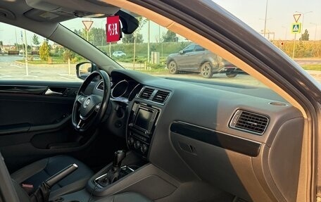 Volkswagen Jetta VI, 2016 год, 1 600 000 рублей, 5 фотография