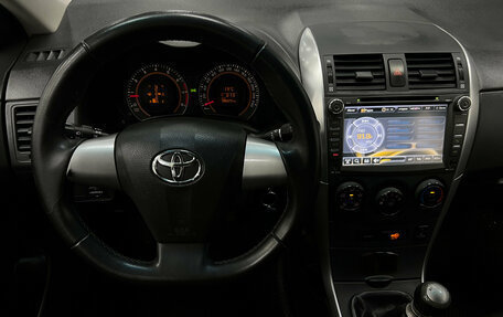 Toyota Corolla, 2011 год, 870 000 рублей, 10 фотография