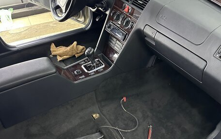 Mercedes-Benz C-Класс, 1996 год, 700 000 рублей, 15 фотография