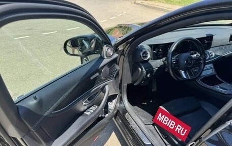 Mercedes-Benz E-Класс, 2020 год, 4 400 000 рублей, 9 фотография