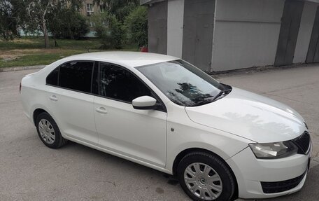 Skoda Rapid I, 2015 год, 830 000 рублей, 4 фотография