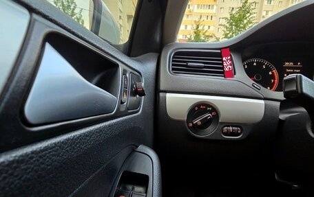 Volkswagen Jetta VI, 2012 год, 1 300 000 рублей, 9 фотография