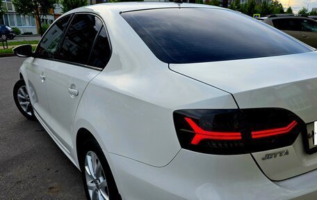 Volkswagen Jetta VI, 2012 год, 1 300 000 рублей, 34 фотография