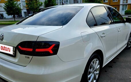 Volkswagen Jetta VI, 2012 год, 1 300 000 рублей, 35 фотография